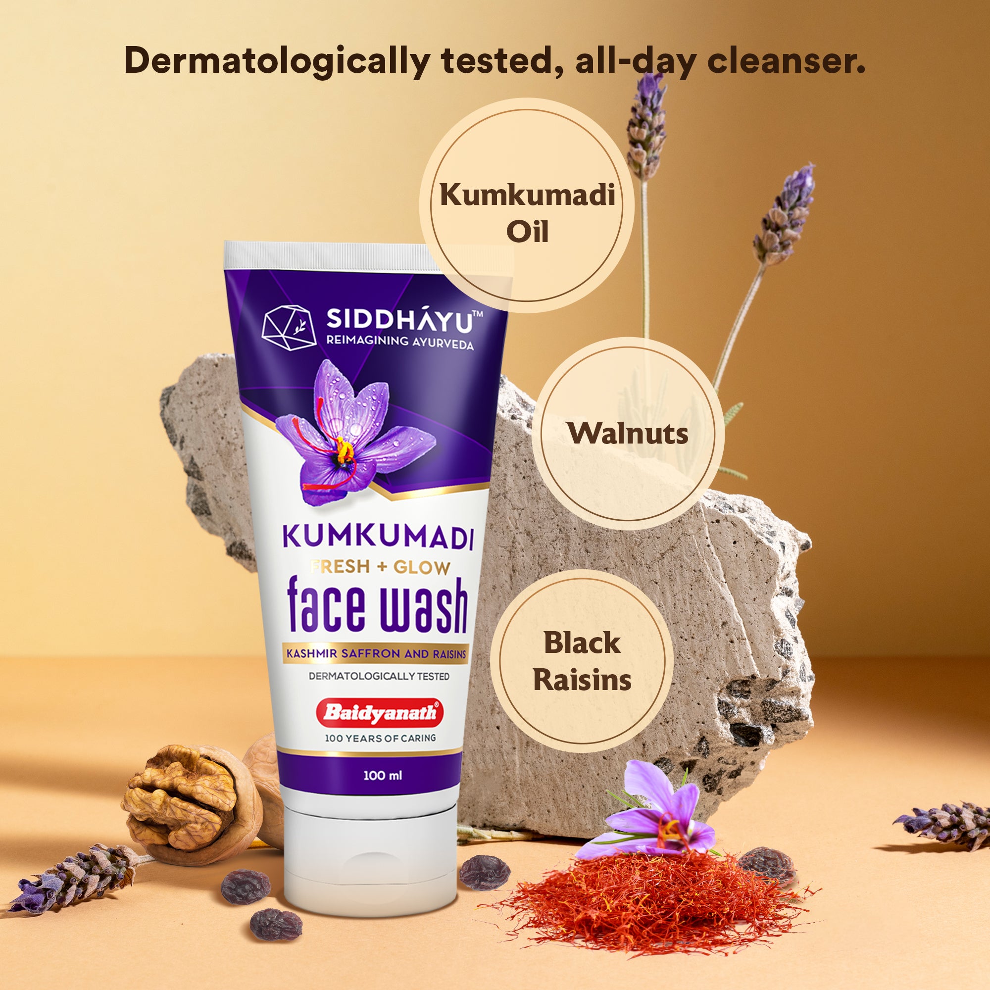Kumkumadi Fresh + Glow Face Wash 100 ml (By Baidyanath)